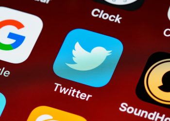 youtube-via-twitter?-how-to-not-switch-apps-through-ios-and-android