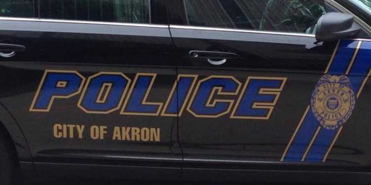 parma-man-robbed-at-gunpoint-in-akron-after-meeting-girl-from-snapchat