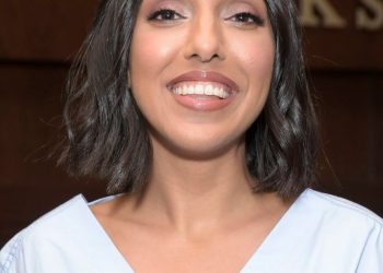watch:-rupi-kaur's-tiktok-reciting-milk-and-honey-becomes-meme!