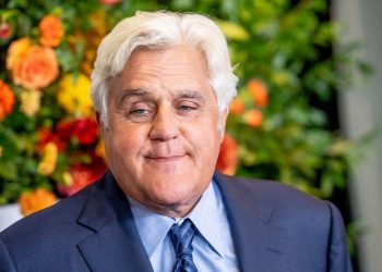 twitter-reacts-to-jay-leno's-apology-for-decades-of-racist-jokes-about-asians