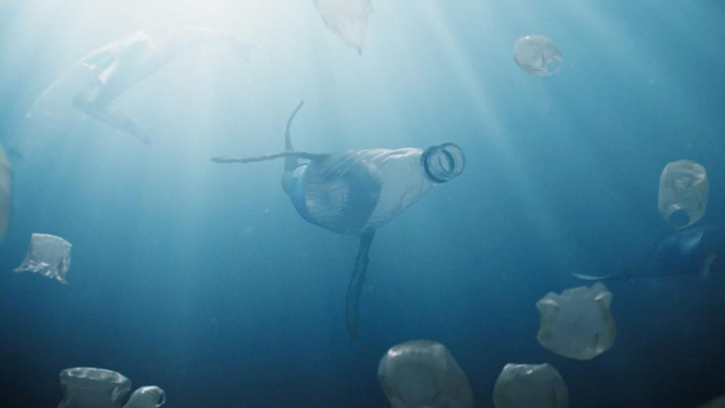 short-film-transforms-plastic-waste-into-sea-life