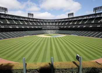 mlb-to-relax-virus-protocols-when-85%-on-field-vaccinated