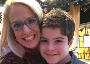 laura-berman-says-her-son-died-of-an-overdose-and-points-to-snapchat
