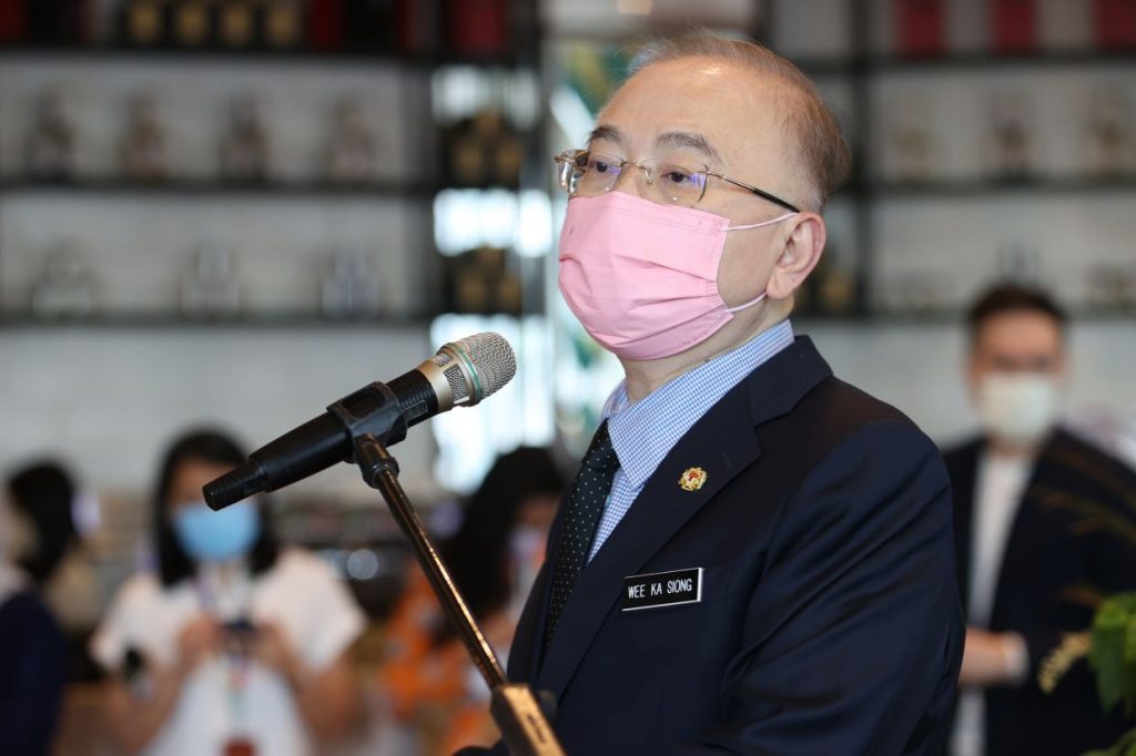 cabotage-policy-did-not-cause-facebook-to-skip-malaysia-in-undersea-cable-plans,-says-dr-wee