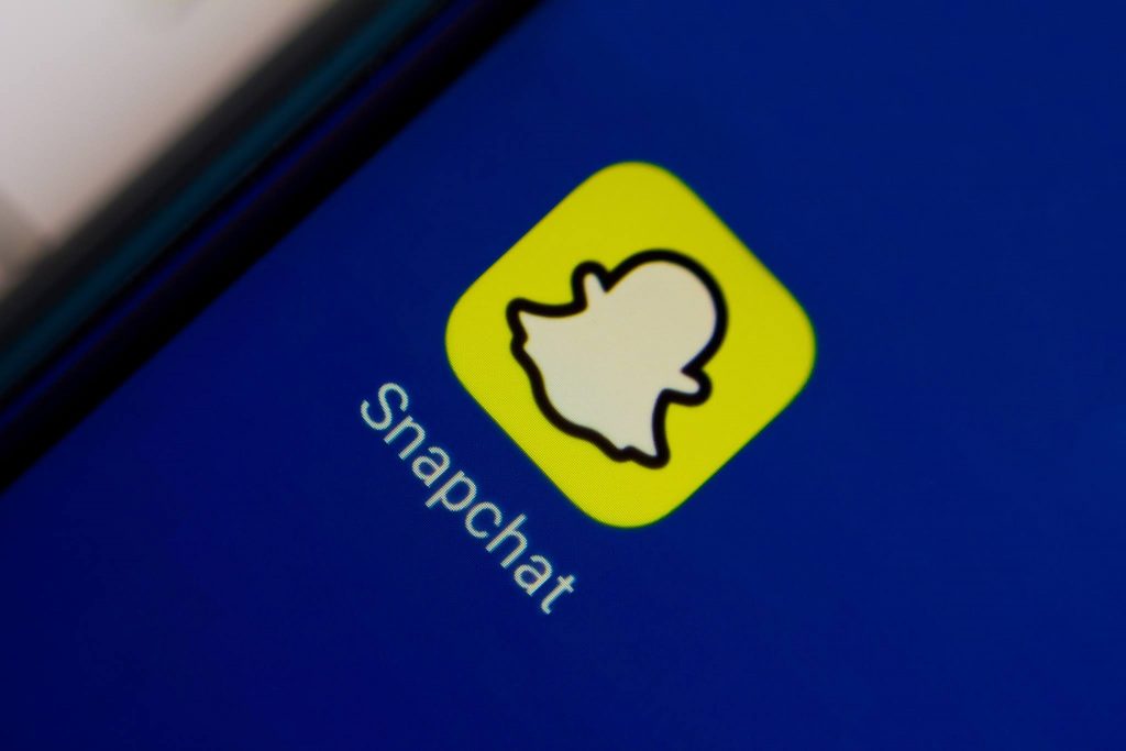 bypassing-apple's-app-tracking-transparency-feature-tested-by-snap