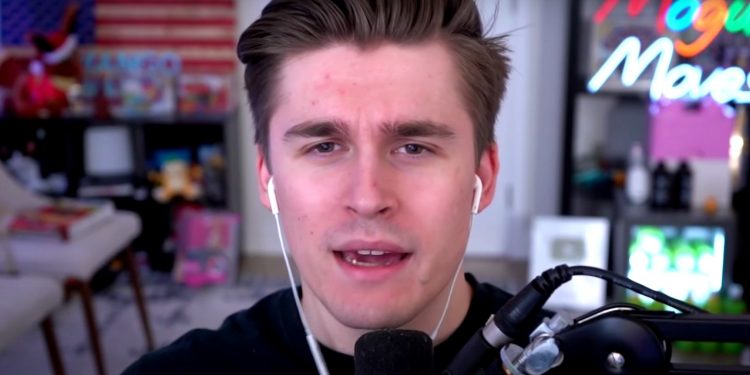ludwig-becomes-2nd-twitch-streamer-ever-to-hit-200k-subs-and-is-chasing-ninja's-record