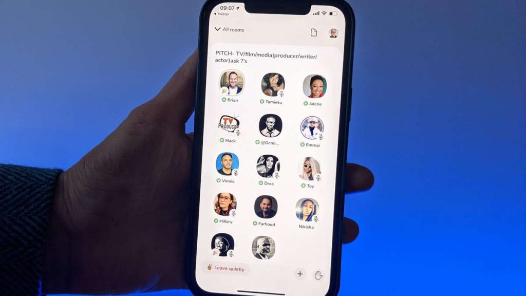 how-clubhouse-is-encouraging-dialogue-in-lebanon-among-citizens-and-politicians