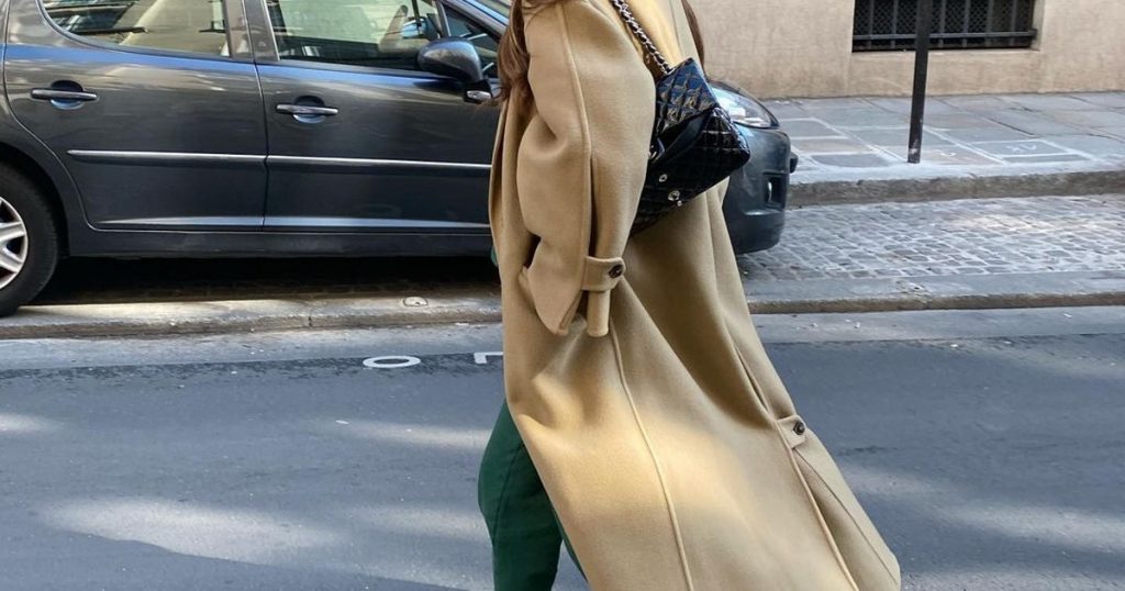 what-defines-french-style-according-to-this-parisian-street-style-instagram-founder