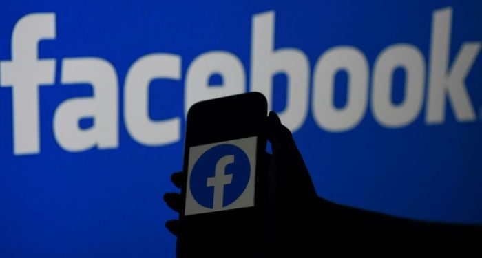 influenced-by-clubhouse,-facebook-experiments-with-audio