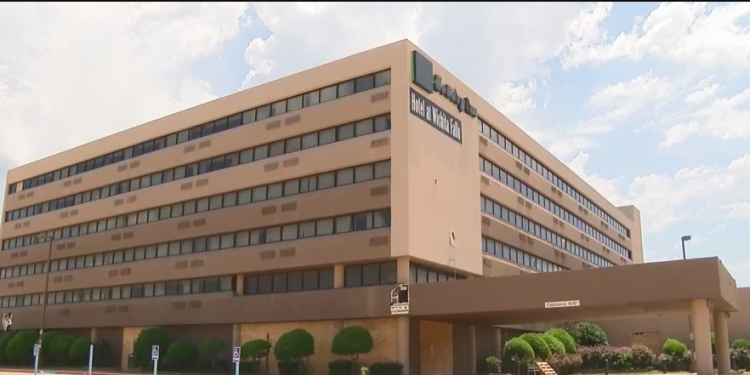 city-responds-to-youtube-video-showing-decaying-condition-of-hotel-at-the-falls