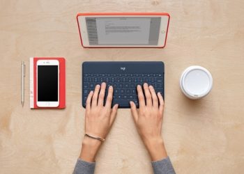 logitech-sg-jumps-on-clubhouse-session-to-reach-millennial-apple-users