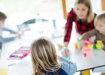 linkedin-adding-'stay-at-home-parent'-to-official-job-titles