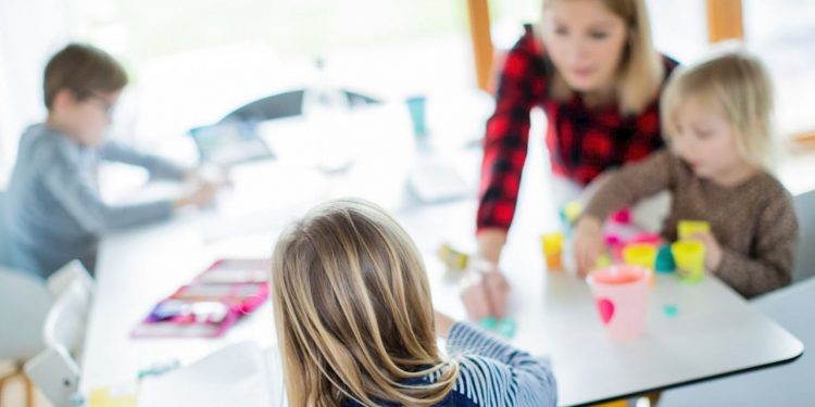 linkedin-adding-'stay-at-home-parent'-to-official-job-titles