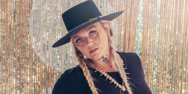 country-now-live-with-elle-king:-here's-how-to-watch
