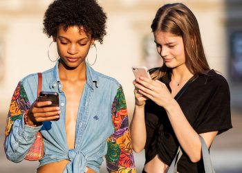 clubhouse:-inside-the-exclusive-app-and-what-it-means-for-the-beauty-world