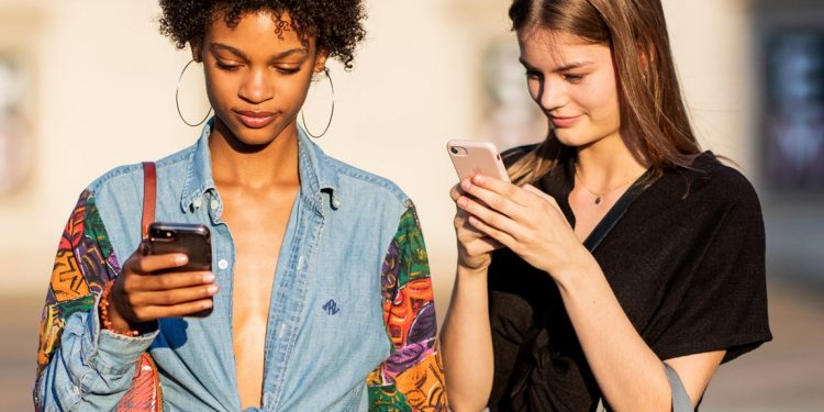 clubhouse:-inside-the-exclusive-app-and-what-it-means-for-the-beauty-world