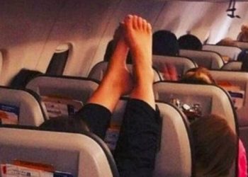 inside-passenger-shaming,-the-notorious-instagram-of-bad-travel-behaviour