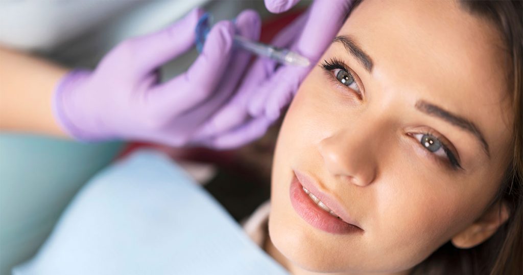 facial-filters-can-take-a-toll-on-teen-self-esteem-&-mental-health