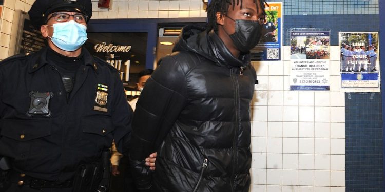 'f—-new-york!'-ohio-man-busted-with-ak-47-in-nyc-subway-station-posted-instagram-video-…
