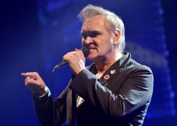 morrissey-takes-offense-to-'the-simpsons'-satire,-lashes-out-on-facebook