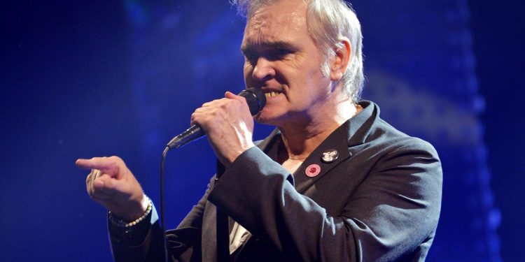 morrissey-takes-offense-to-'the-simpsons'-satire,-lashes-out-on-facebook