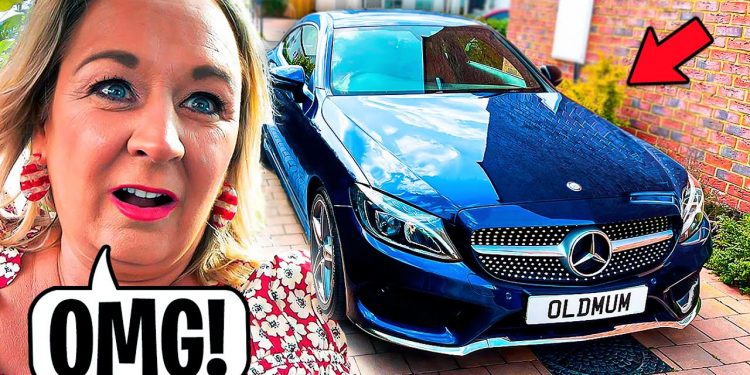 youtube-star-shocks-mum-with-brand-new-dream-car
