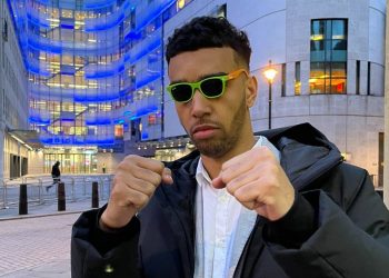 who-is-niko-omilana?