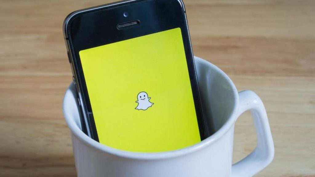 snap-climbs-as-first-quarter-results-beat-expectations
