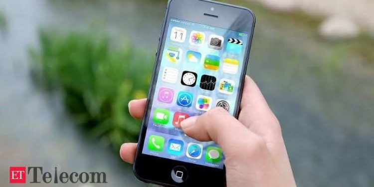 apple-moving-forward-on-app-privacy,-despite-pushback