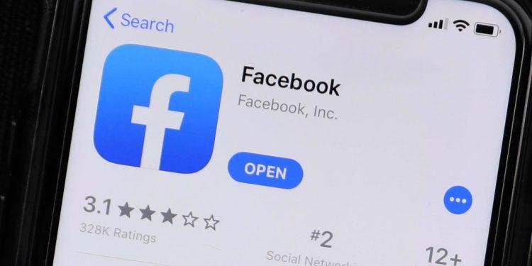 facebook-'seems-to-be-in-a-sweet-spot,'-and-the-stock-is-headed-for-a-record-high