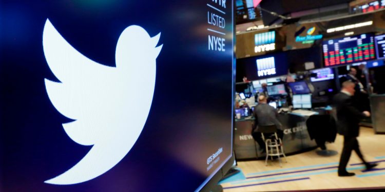 twitter-post-solid-q1-results-but-outlook-sinks-stock