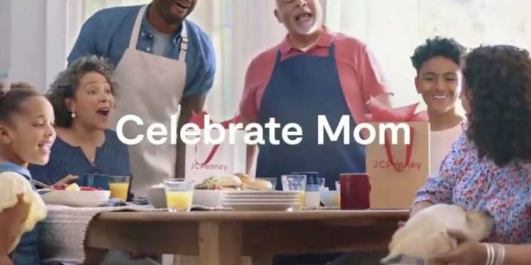 watch-the-newest-commercials-on-tv-from-7-eleven,-jc-penney,-youtube-and-more