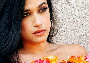 90-day-fiance:-kolini-faagata's-age,-instagram,-job,-hometown-&-more