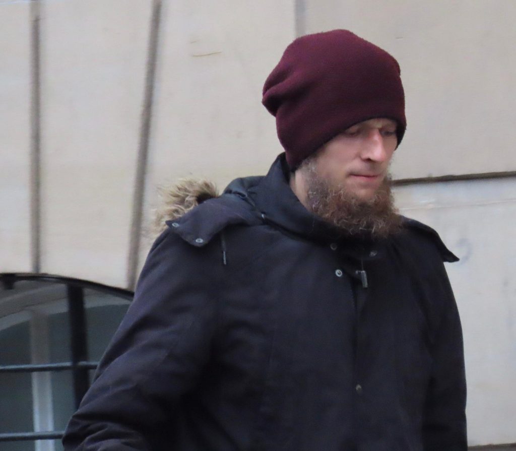 edinburgh-pervert-sent-explicit-films-of-himself-to-paedophile-sting-decoy
