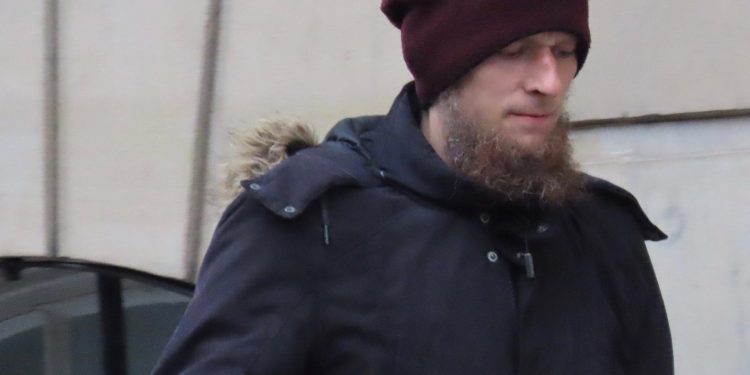edinburgh-pervert-sent-explicit-films-of-himself-to-paedophile-sting-decoy