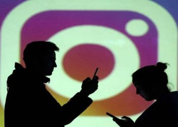 new-instagram-feature-update:-auto-caption-now-available-for-stories