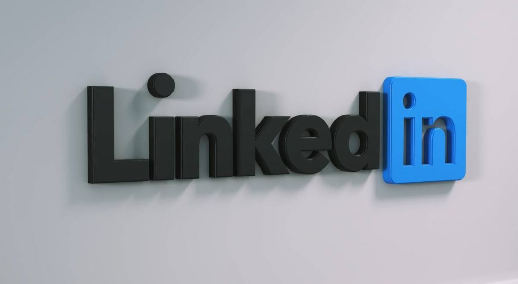 linkedin-is-18-years-old:-what-does-this-application-mean-today-especially-during-covid-times