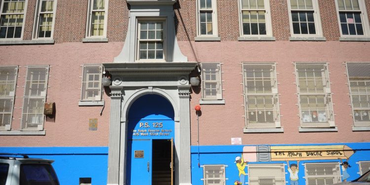 nyc-spanish-teacher-in-trouble-for-sucking-companion's-nipple-during-zoom-class