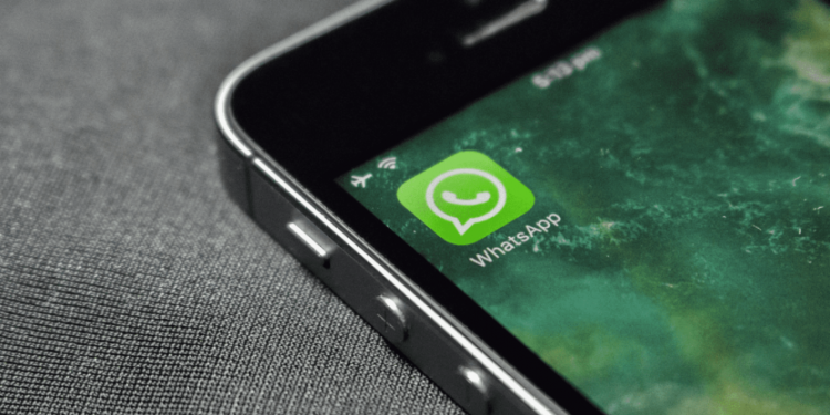 whatsapp-glitch-locks-any-account-in-a-few-minutes!