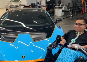 supercar-convoy-for-sports-car-enthusiast-with-severe-muscle-wasting-disease-who-started-'dream-…