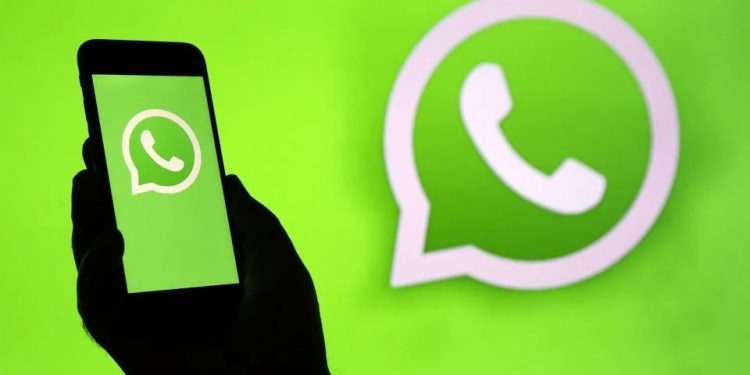 row-over-whatsapp's-privacy-policy