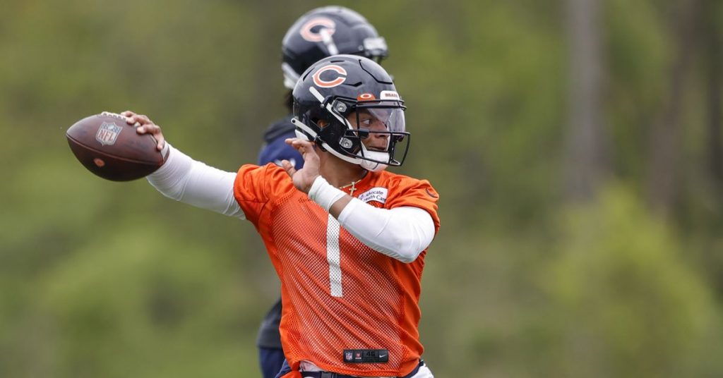 join-rule-of-3-on-locker-room-this-morning!