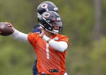 join-rule-of-3-on-locker-room-this-morning!