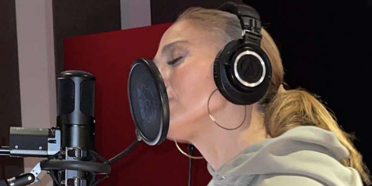 jennifer-lopez-teases-new-music-on-instagram
