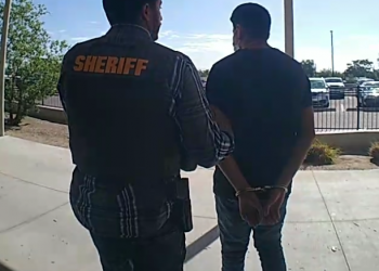 14-year-old-suspected-of-stabbing,-robbing-woman-he-met-on-snapchat