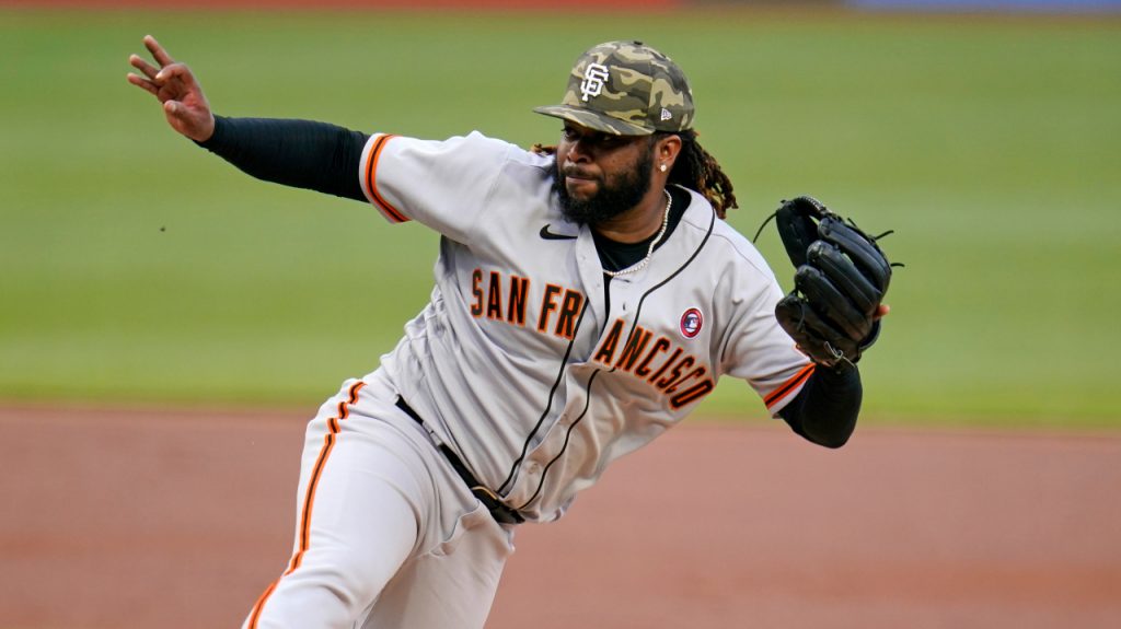 watch-thursday's-youtube-giants-reds-game-here