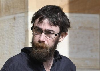 man-filmed-family-dogs-licking-his-penis-because-he-was-'bored',-sent-videos-on-snapchat