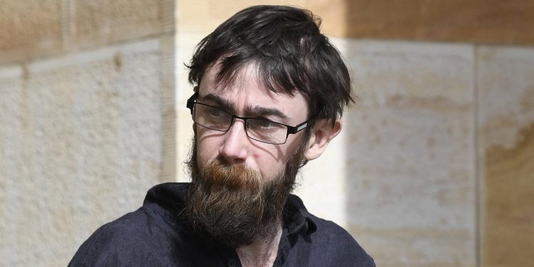 man-filmed-family-dogs-licking-his-penis-because-he-was-'bored',-sent-videos-on-snapchat