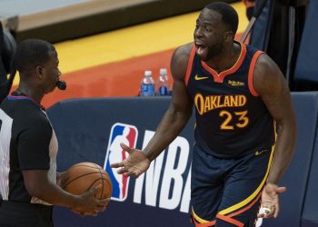 warriors-twitter-reacts-to-crushing-loss-to-grizzlies-to-end-season