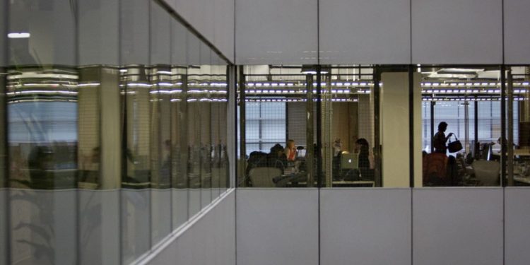 facebook-to-bring-back-manhattan-office-workers-starting-in-july